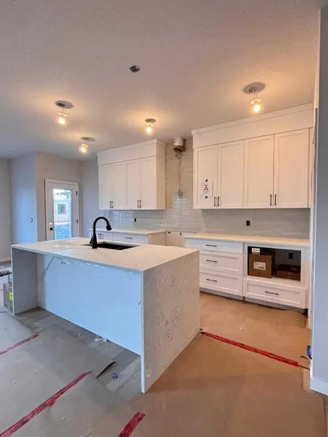 147 Vantage Cres, Airdrie 5