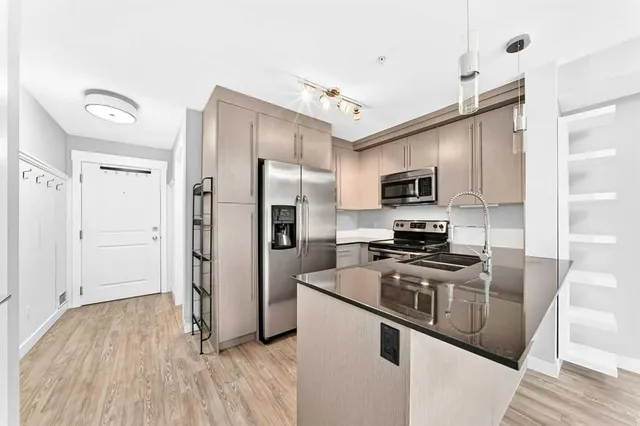 11 Mahogany Row #1115, Calgary 3