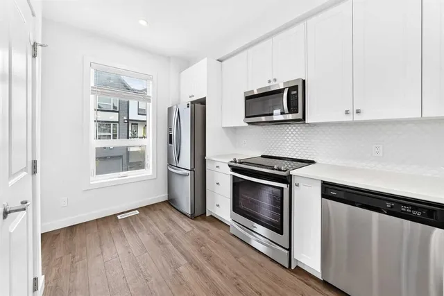 15 Evanscrest Pk #208, Calgary 5