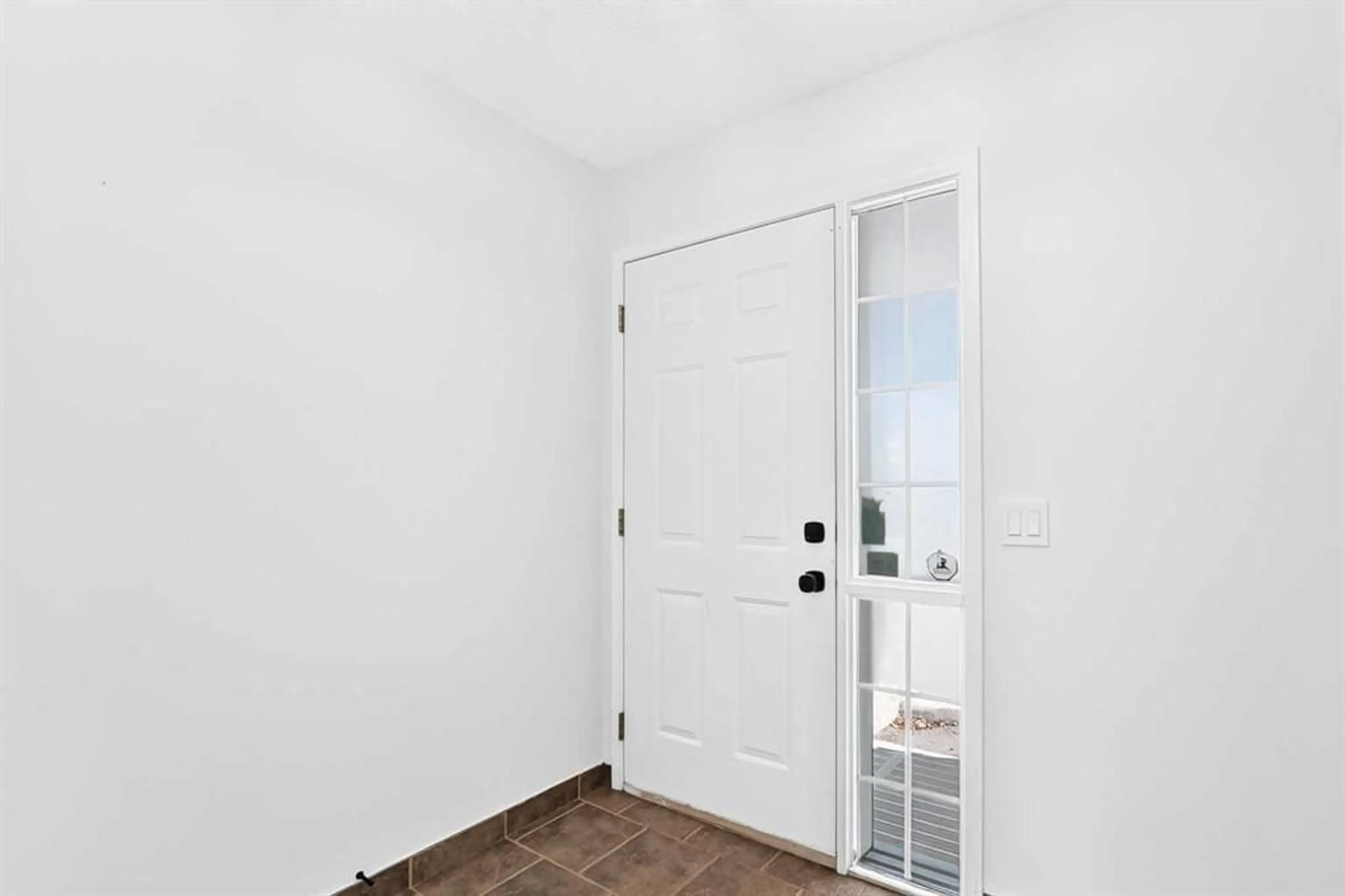 pillar/IMG-A2348992_5.jpg