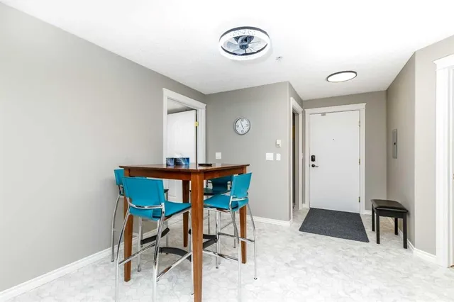 56 Carroll Cres #206, Red Deer 5