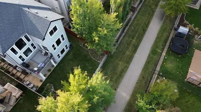 14 Westmount Way, Okotoks 3
