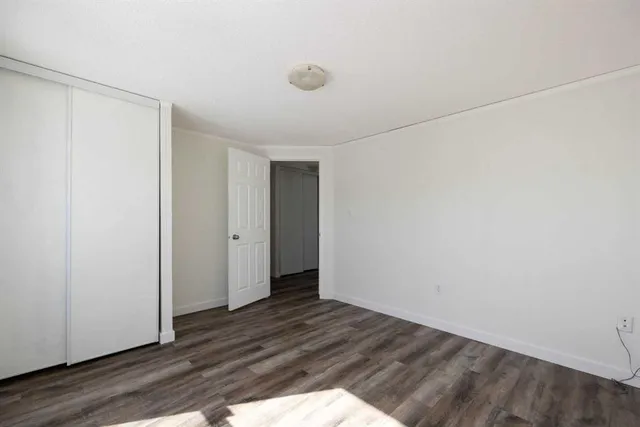 192 Elm St, Fort McMurray 3
