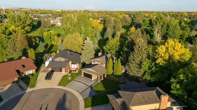 17 Lupine Crt, Medicine Hat 4