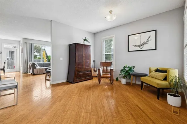 572 West Creek Pt, Chestermere 5