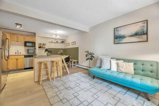 222 5 Ave #103, Calgary 5