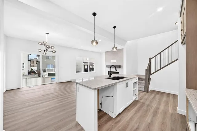 1359 Bayview Cres, Airdrie 5