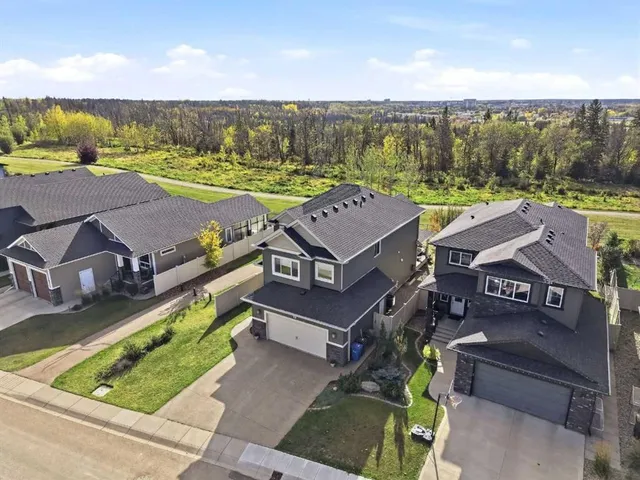 69 Caribou Cres, Red Deer 4