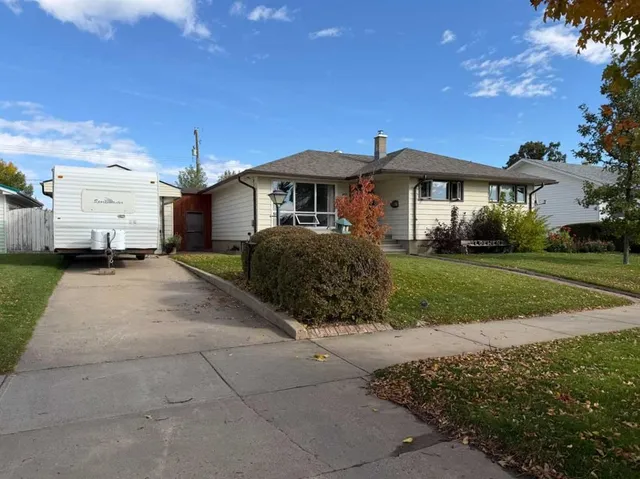 4925 56 Ave, Taber 3