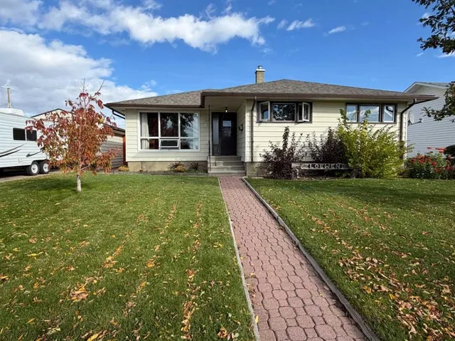 4925 56 Ave, Taber 4