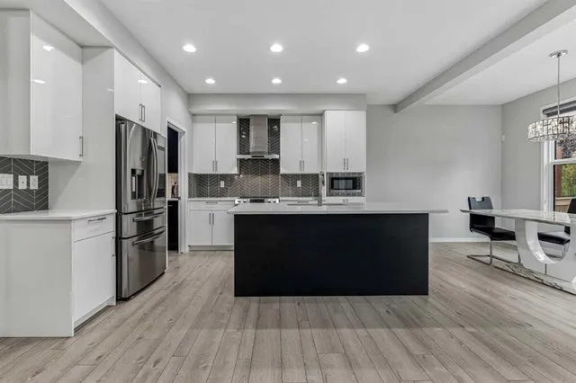 125 Harvest Hills Way, Calgary 4