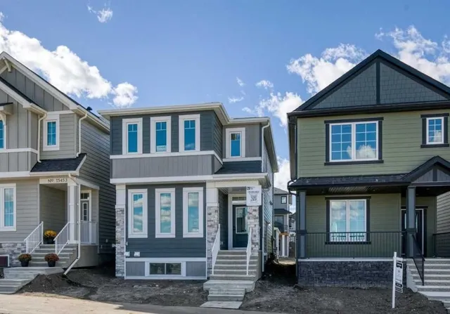 15449 45 St, Calgary 2