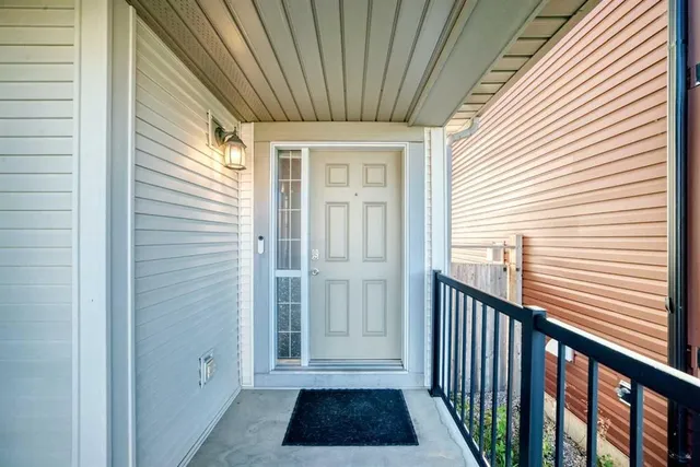 256 Autumn Green, Calgary 2