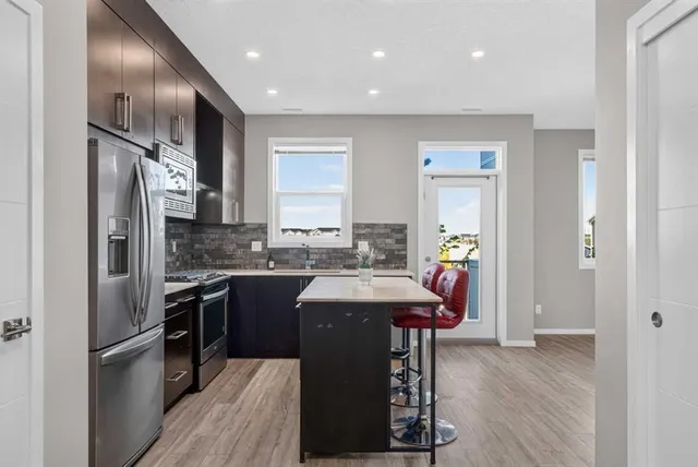 315 Redstone Walk #203, Calgary 3