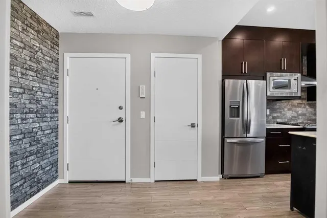 315 Redstone Walk #203, Calgary 4