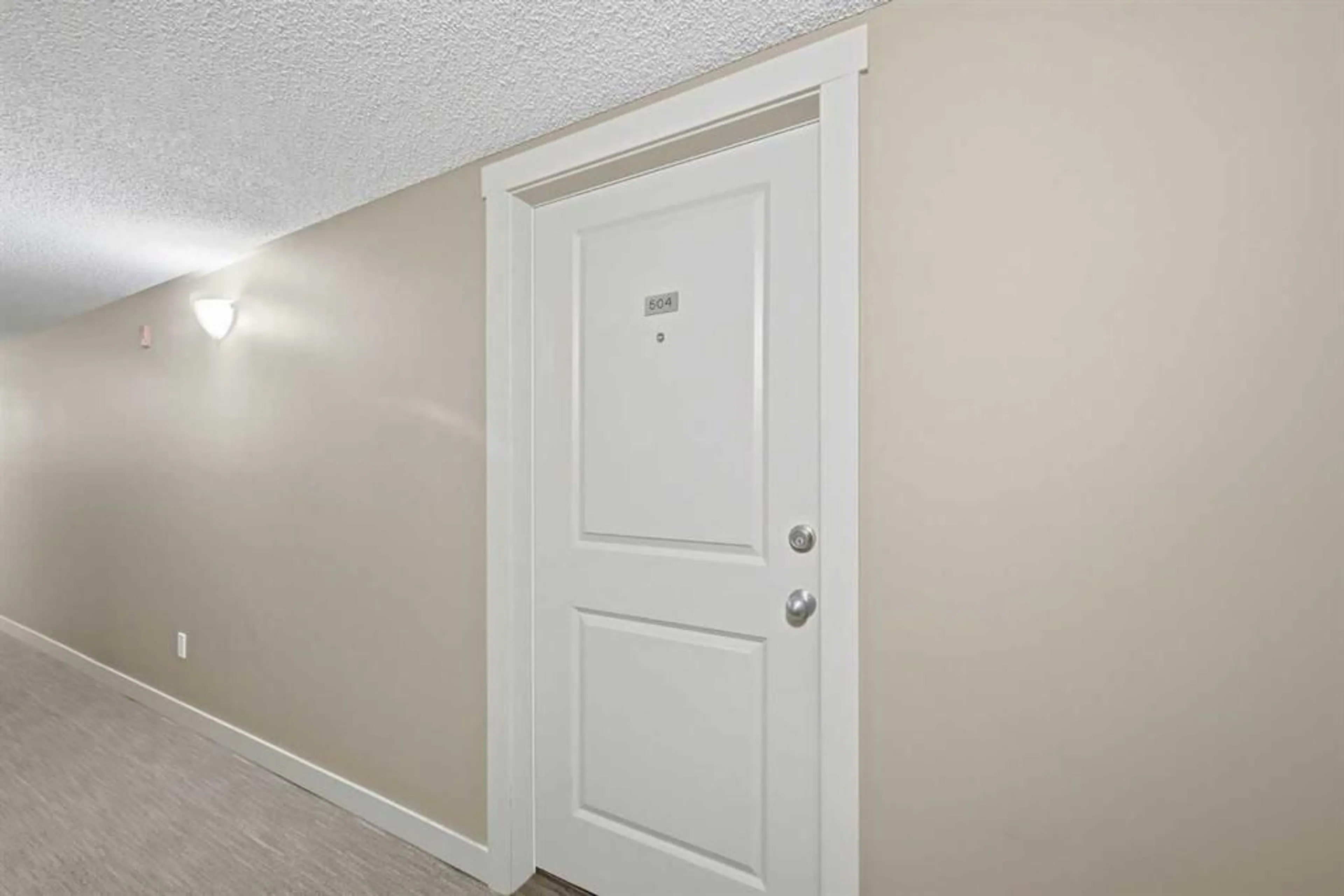 pillar/IMG-A2349425_4.jpg
