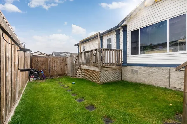 204 Elm St, Fort McMurray 4