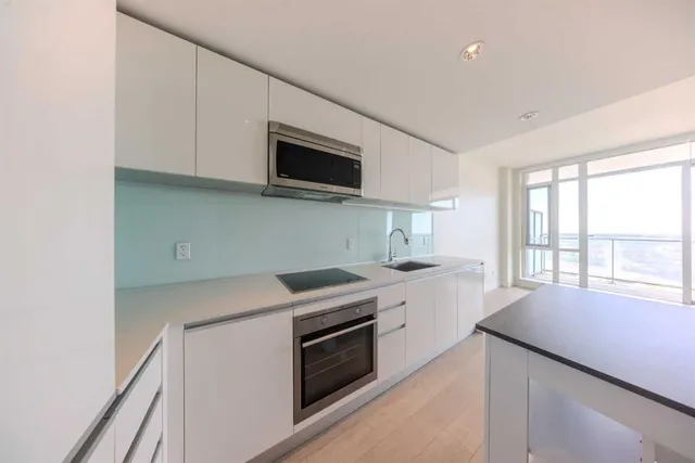 1188 3 St #2703, Calgary 5