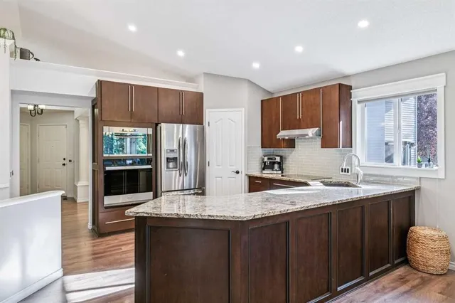 36 Hidden Ranch Mews, Calgary 5