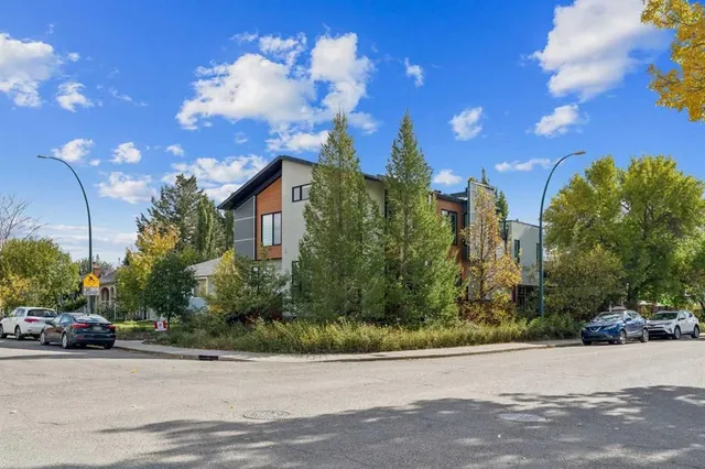 1820 4 St, Calgary 2