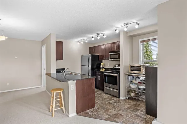 195 Kincora Glen Rd #324, Calgary 5