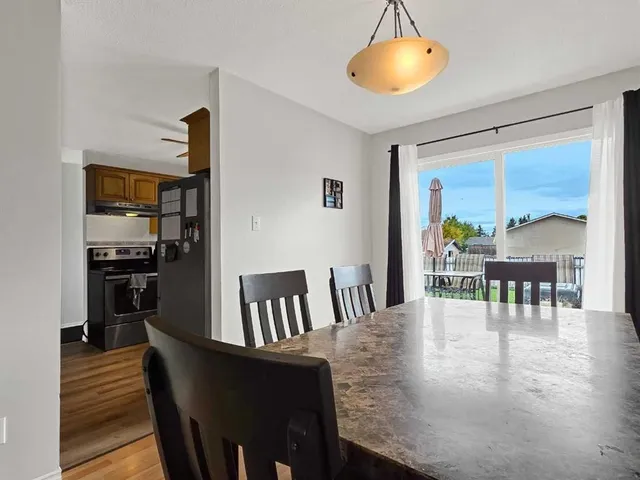 9826 101 Street, Grande Cache 4