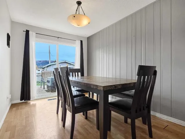 9826 101 Street, Grande Cache 5