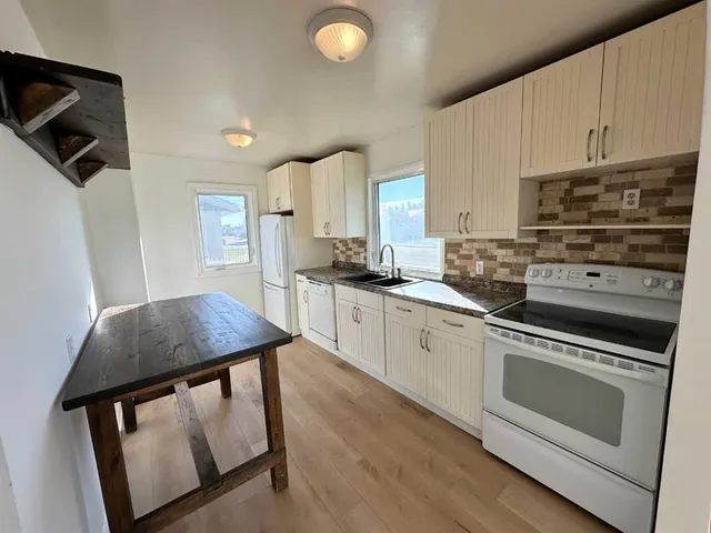4514 53 Ave, Vermilion 3