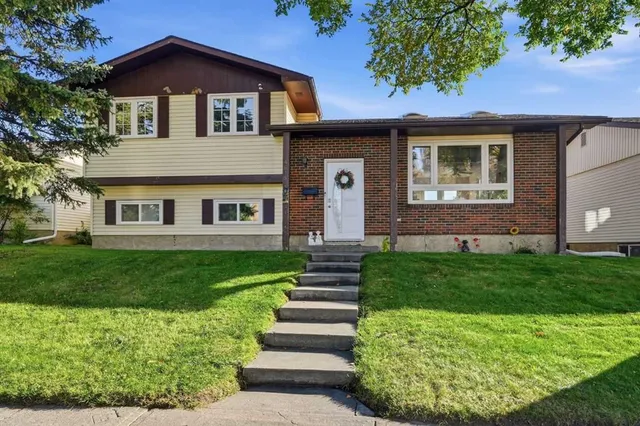 4615 31 Ave, Calgary 3
