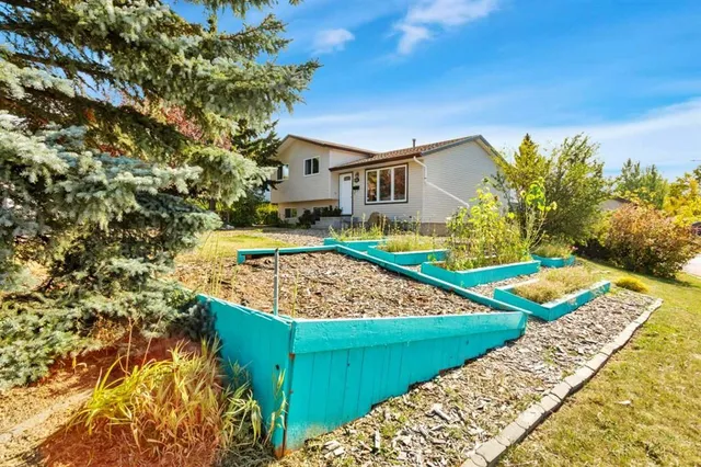 1 Mountain Pl, Sylvan Lake 4