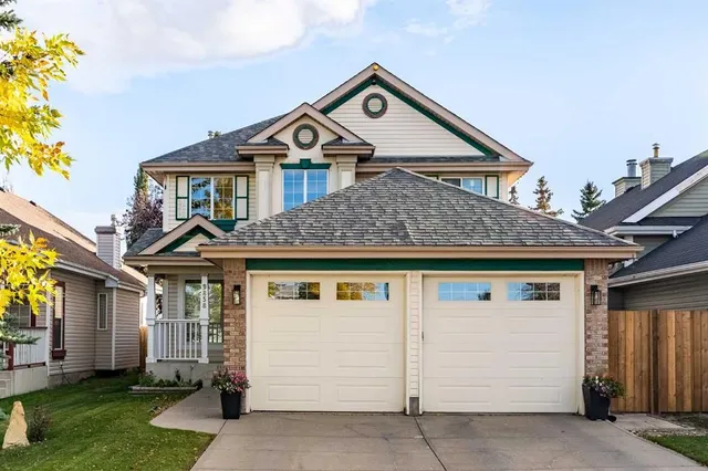 9858 Hidden Valley Dr, Calgary 2