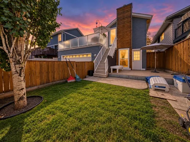 155 Strathcona Close, Calgary 2