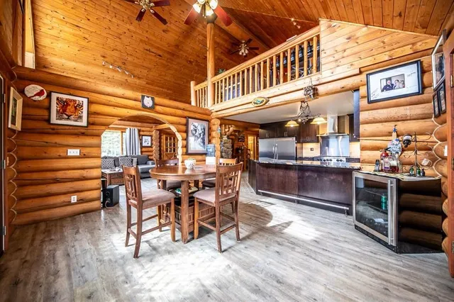 69067 HWY 40, Grovedale 4