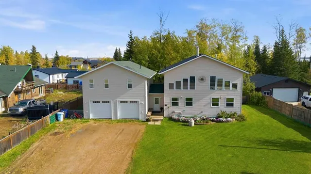 54 Poplar Cres, Gregoire Lake Estates 3