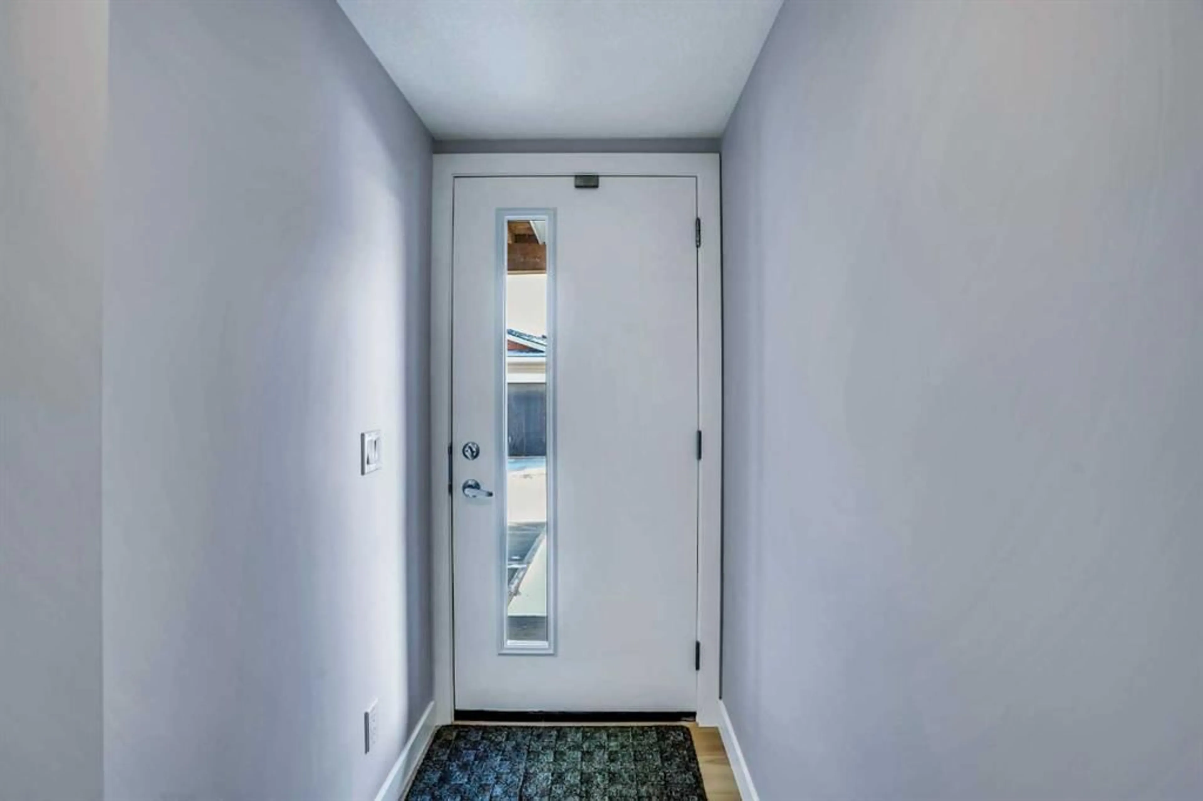 pillar/IMG-A2349804_3.jpg