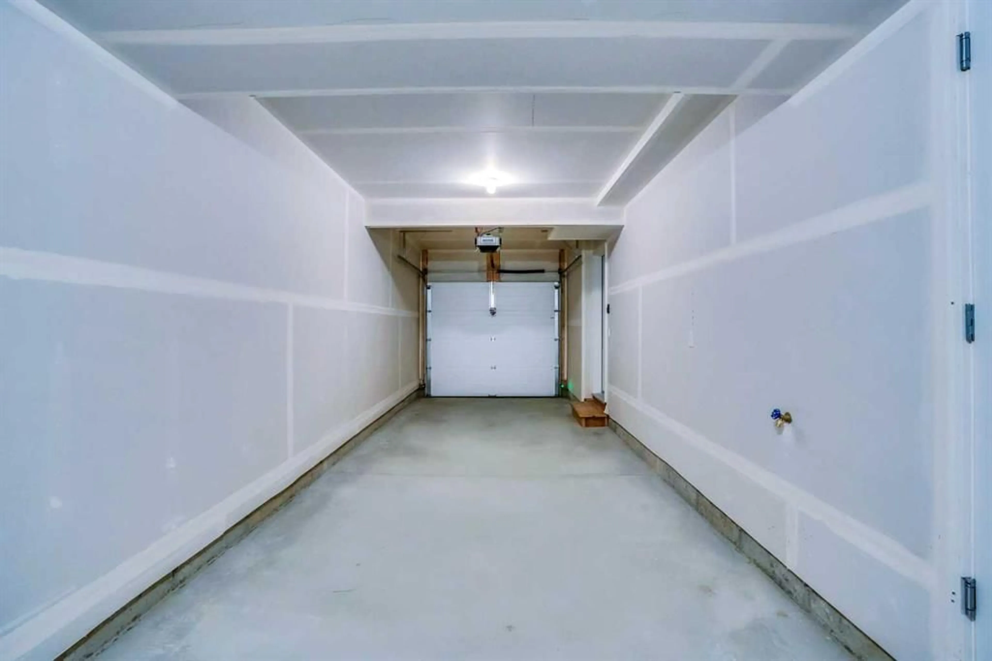 pillar/IMG-A2349804_4.jpg