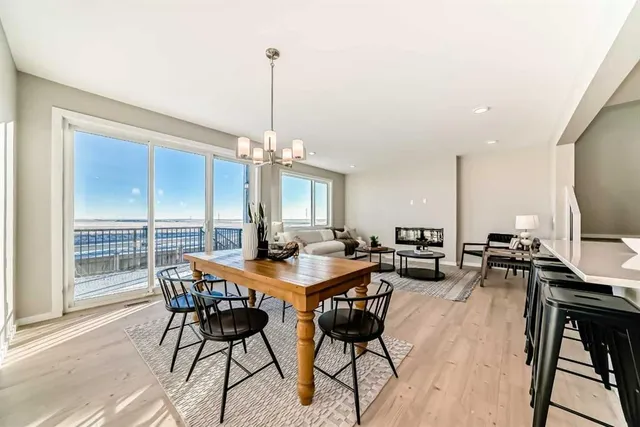 153 Rangeview Path, Calgary 2