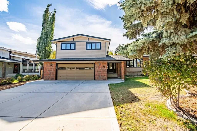 43 Allan St, Red Deer 2