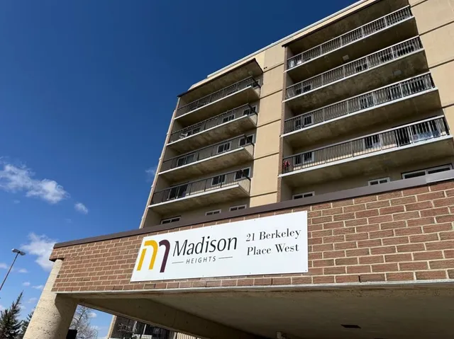 21 Berkeley Pl #921, Lethbridge 5
