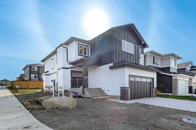 456 Rivercrest Rd, Cochrane 2