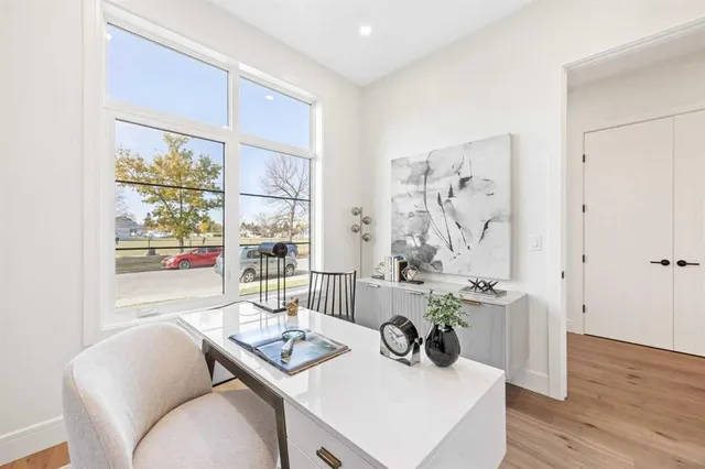 1908 5 St, Calgary 5
