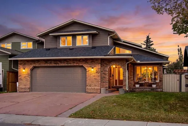 56 Bernard Way, Calgary 2