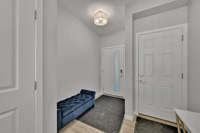 213 Walgrove Blvd, Calgary 5