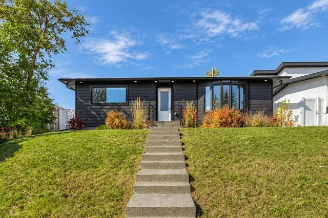 5031 Trelle Dr, Calgary 3