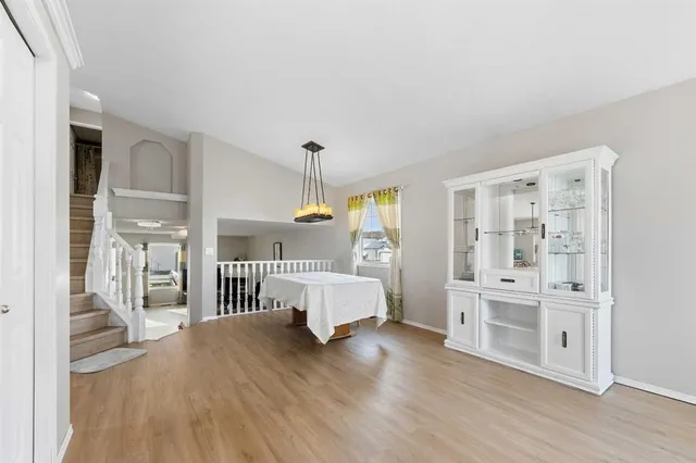 34 Applestone Pk, Calgary 2