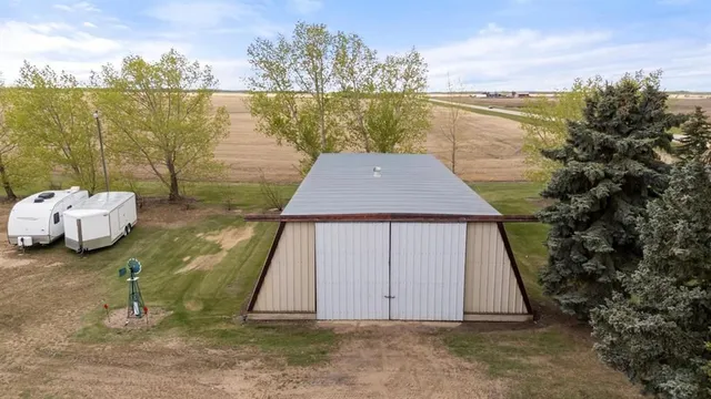 14545 Highway 26, Rural Flagstaff County 5