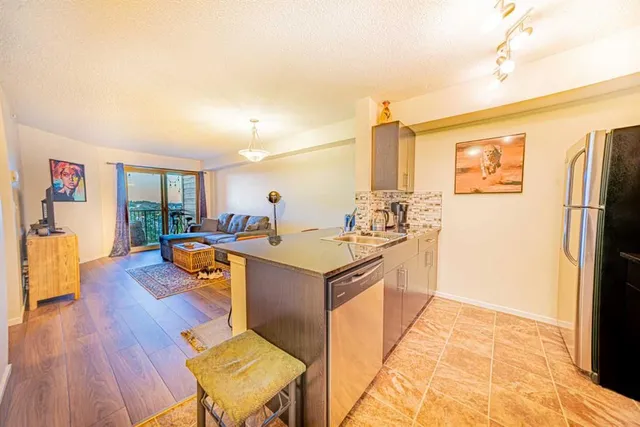 5390 Chappelle Rd #408, Edmonton 3