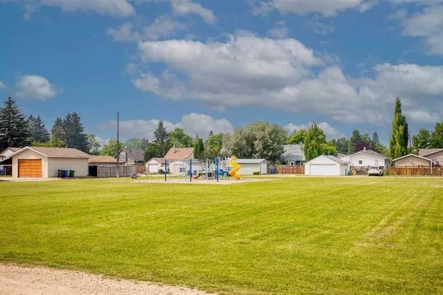 3622 41 Ave, Red Deer 3