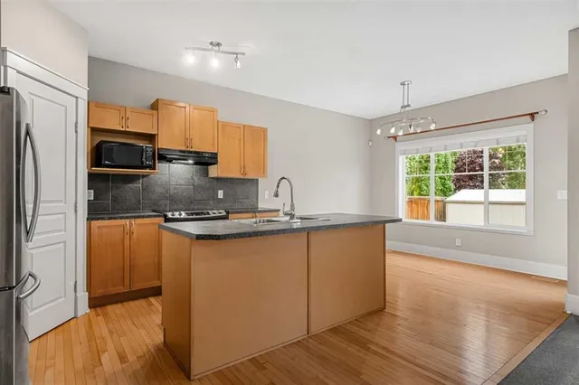 177 Cougartown Cir, Calgary 1