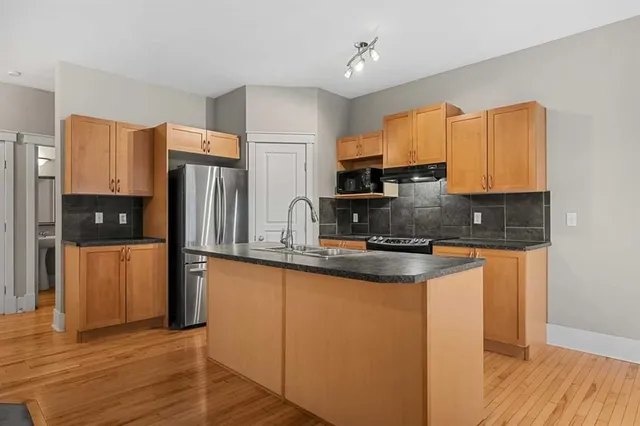 177 Cougartown Cir, Calgary 3